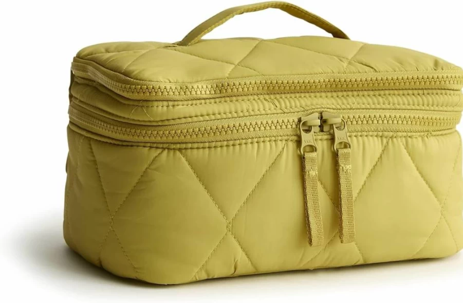 Vera Bradley Featherweight Brush Up Makeup Bag – Lightweight Cosmetic Case for Women