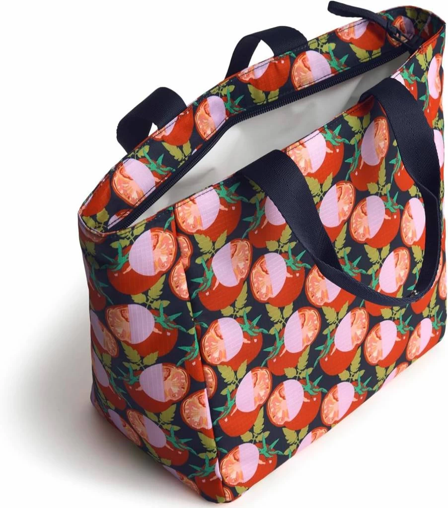 Vera Bradley Lightweight Ripstop Lunch Tote - Insulated Reusable Lunch Bag for Work & School
