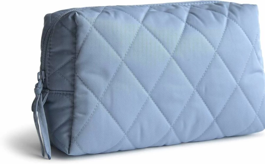 Vera Bradley Soft Chambray Performance Twill Medium Cosmetic Case – Stylish & Durable Makeup Bag