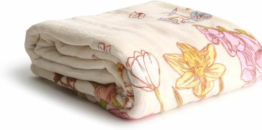 Vera Bradley Meadow Bouquet Plush Throw Blanket – Soft Cozy Floral Design Luxury Throws for Bed & Couch