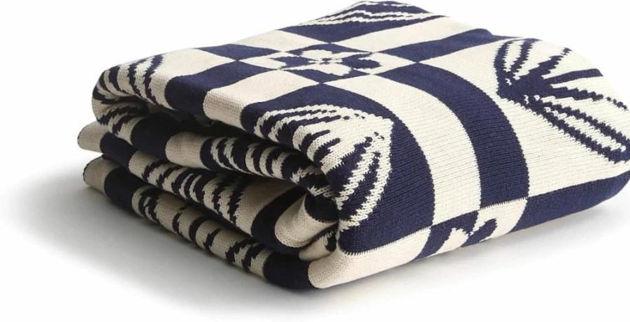 Vera Bradley Daffodils Peacoat Double Knit Throw Blanket - Soft Cozy Knitted Throws for Bed Couch Sofa