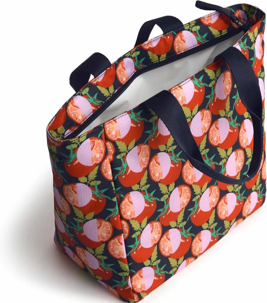 Vera Bradley Lightweight Ripstop Fabric Lunch Tote Bag for Women, Stylish Reusable Lunch Box Carrier with Handles, Durable and Water-Resistant