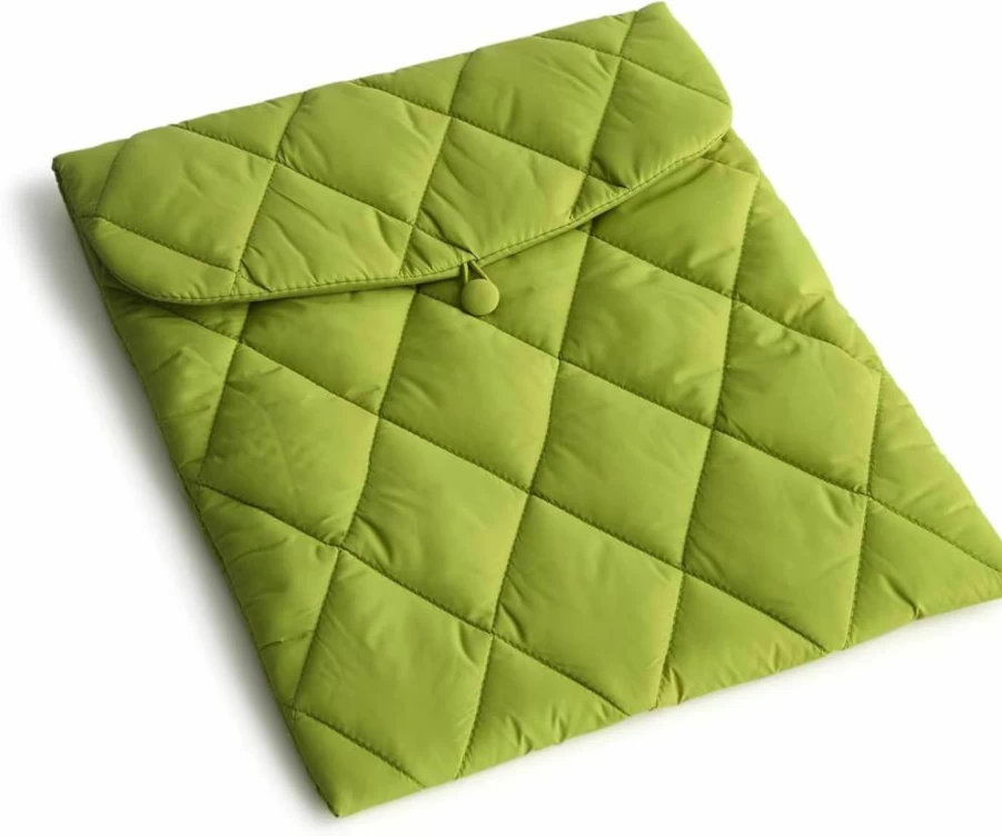 Vera Bradley Lightweight Small Envelope Laptop Sleeve for 13-Inch Devices